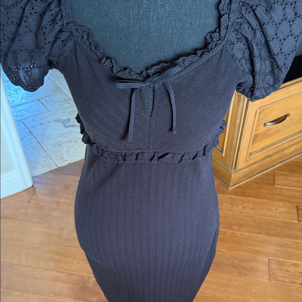 Betsy Johnson Black Knit Puff Sleeve Midi Dress